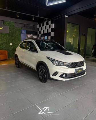 FIAT ARGO 1.8 E.TORQ FLEX TREKKING AT6